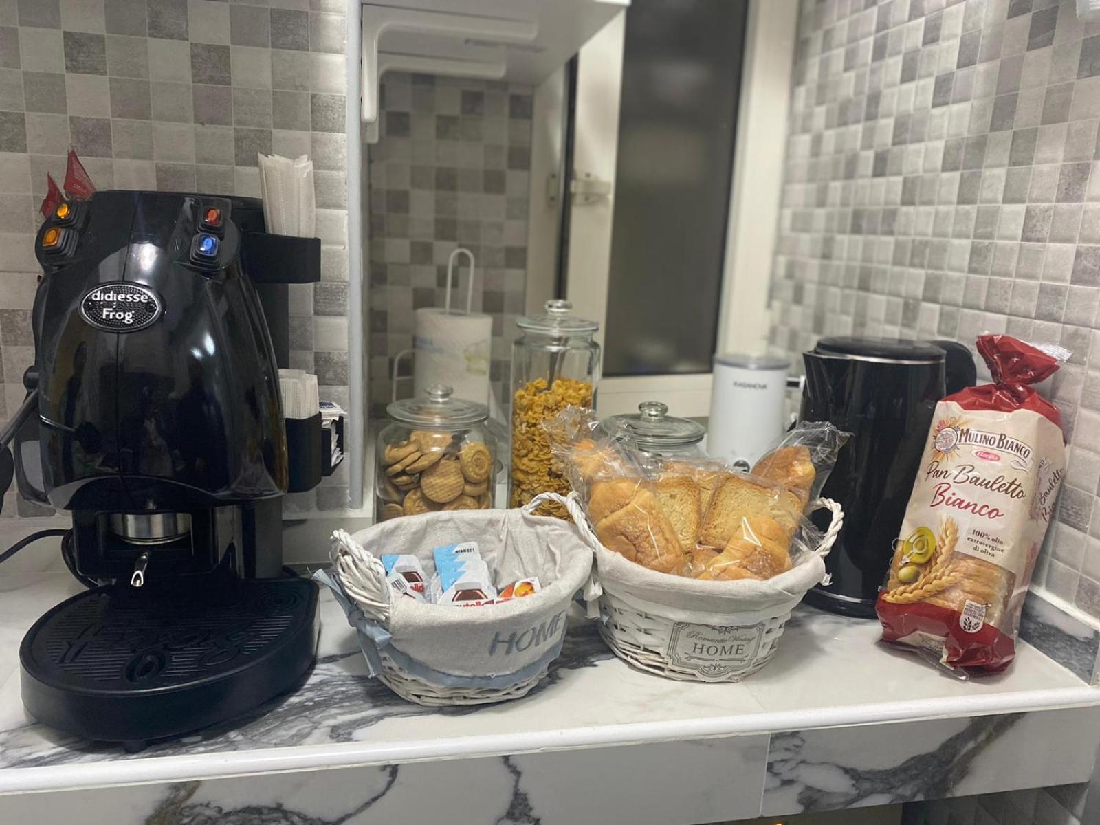 Apartament House Napoli Capodichino Zewnętrze zdjęcie